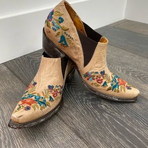Old Gringo embroidered western shoe boots